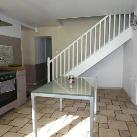 Une Maison Lorraine Proche Du Chateau